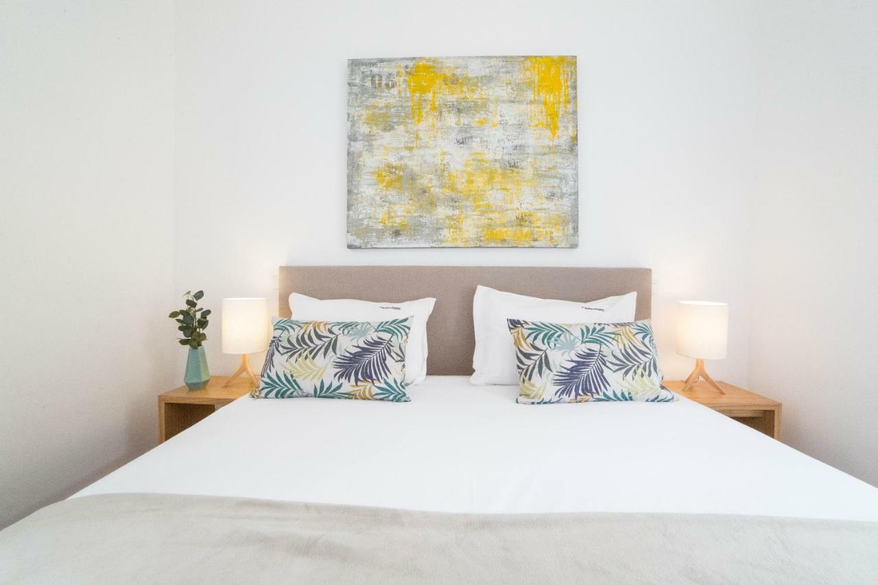 Flh Santa Catarina Cozy Apartment Lisbon Bagian luar foto